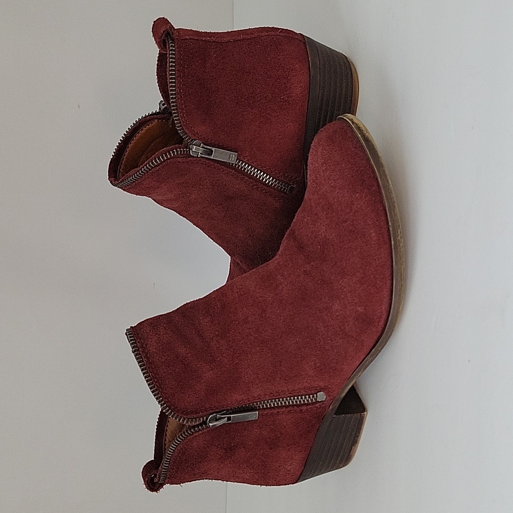 Lucky Brand Bartalino Suede Ankle Bootie Burgundy Size 7
